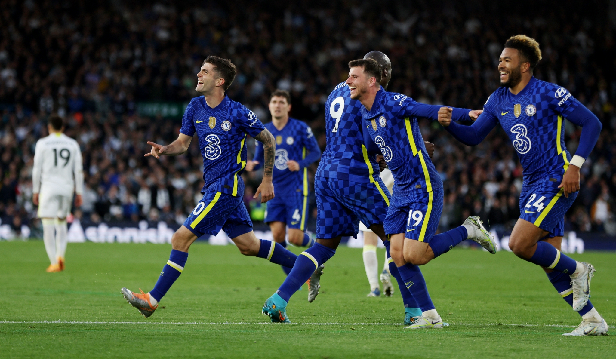 的助攻数 的助攻数