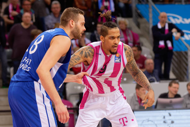 赛季之中 赛季之中