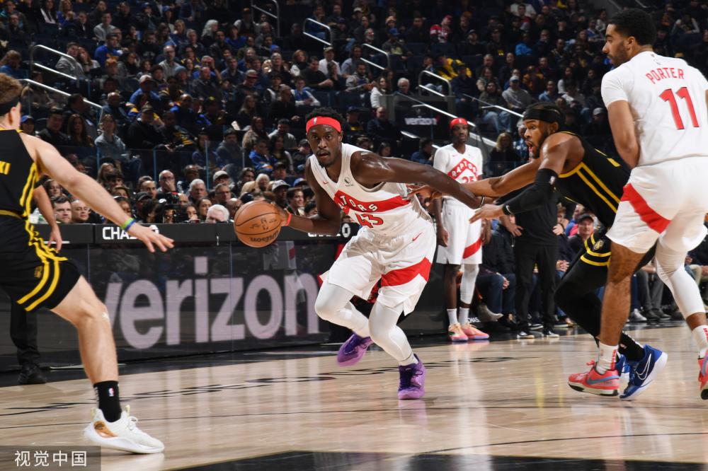 在球场上 在球场上